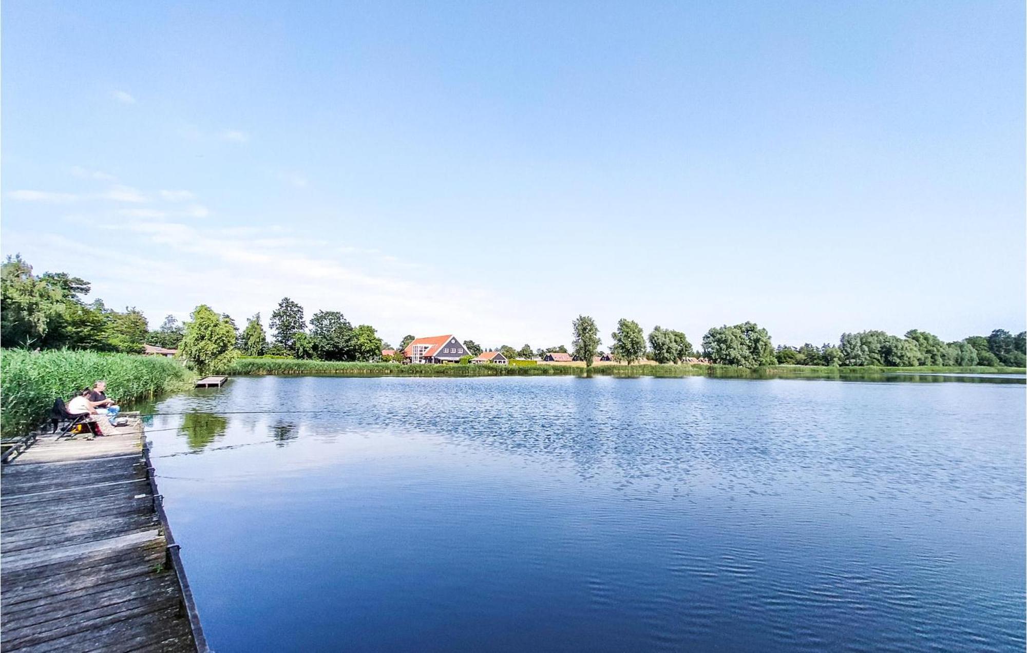 Gorgeous Home In Heinkenszand With House Sea View Екстериор снимка